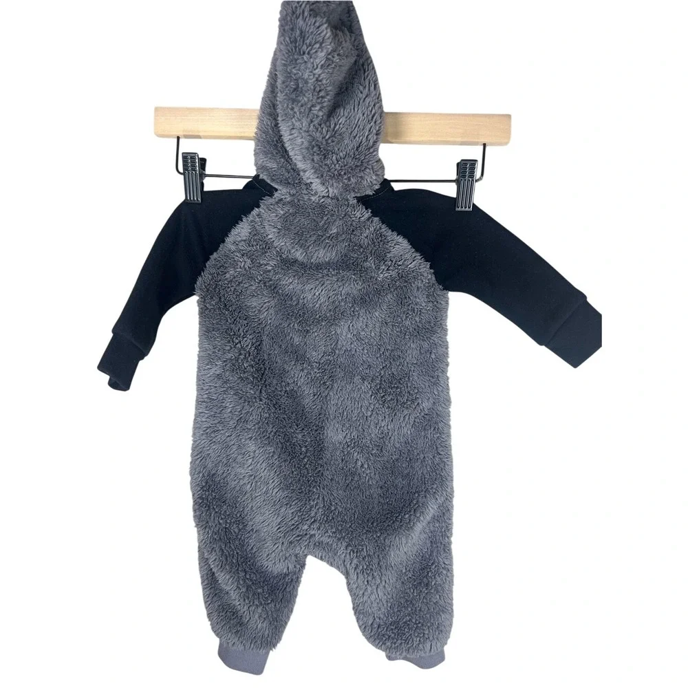 Nike Baby Faux‎ Sherpa Hooded Coverall Gray Black 6M Excellent Condition